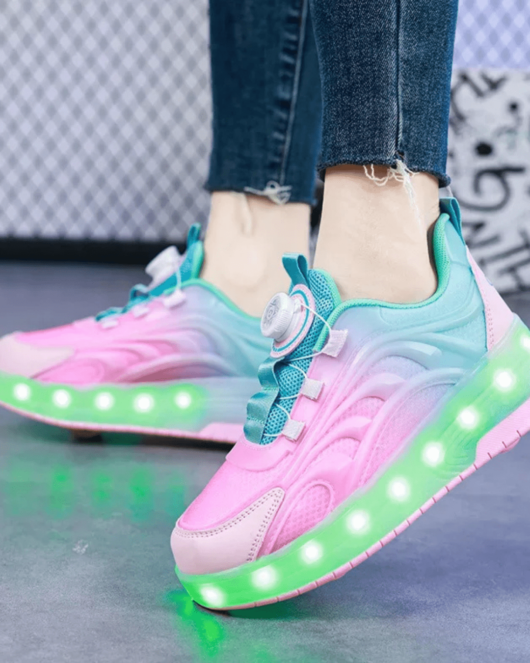 LED Işıklı İki Tekerlekli Çocuk Paten Ayakkabı | USB Şarjlı Spor Paten Ayakkabı - Valora